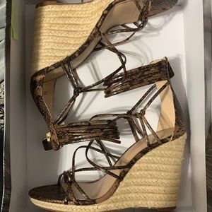 Jennifer Lopez Callie wedge